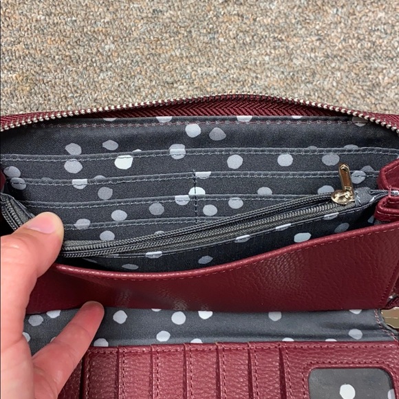NWOT Maroon wallet - Picture 5 of 10